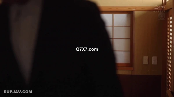 [Reducing Mosaic] JUR-036 超大型新人 専属第2章 中出し解禁！！ 夫と子作りSEXをした後はいつも義父に中出しされ続けています…。 新妻ゆうか