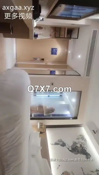 午夜寻花再约大奶妹 近距离口交 骑乘爆草晃动大奶非常诱人