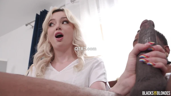 BlacksOnBlondes 24 12 27 Lexi Lore XXX 1080p MP4-WRB [XC]
