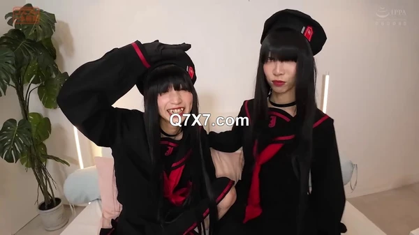 [720p][DEC-165] [6月30日まで限定配信版／オマケ動画付き]コスプレ一本勝負vol.165　[モブハメ]悪戯系メカクレモブに囲まれてハーレム３Pセックス！ 無毛&陰毛マ◯コのどちらが使われるでしょーか！