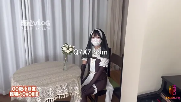 [720p]糖心Vlog - QQ糖小子 - COS黑絲尼姑白虎美逼大鸡巴豐滿