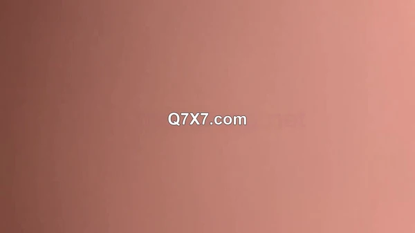 [720p]《云盘高质钻石泄密》露脸才是王道！过生日请单位短发气质女同事唱K然后开房激情肉搏~想不到如此反差大量喷水国语对话