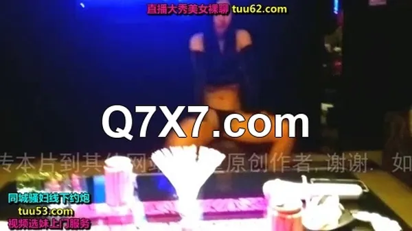 夜店极品女DJ露脸内射中出 从KTV干到宾馆唱歌跳艳舞完整版