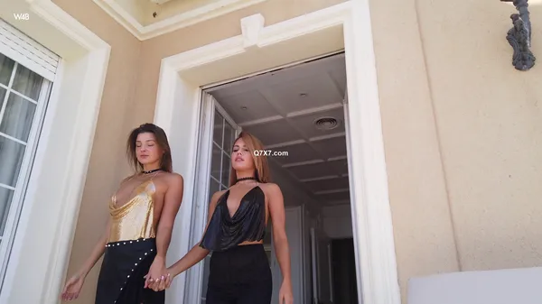 [4k]Watch4Beauty 24 12 20 Maria And Apolonia Stars Together Backstage XXX 4K-MP4-HEVC