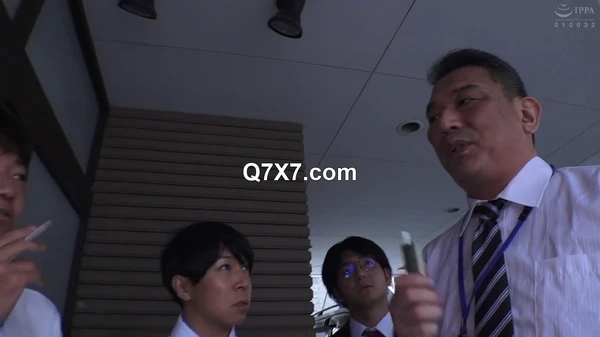 [720p]HUNTC-297 だれとでも定額挿れ放題！零細企業編 月々定額料金さえ支払えば、社内に出入りする女性であれば誰でも、出前の配達員でも清掃員でも…