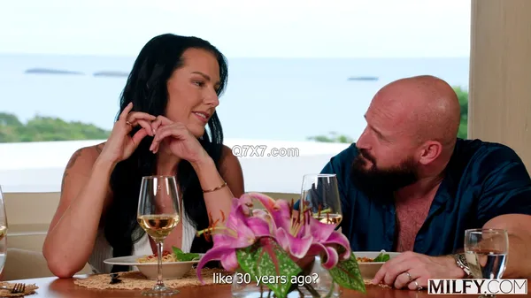 [1080p]womany 24 03 13 Texas Patti Thirsty whore Texas Sneaks Away On Holiday XXX MP4-XXX