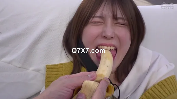 [720p]DVMM-240 顔出しMM号 女子大生限定 ザ・マジックミラー お膣の中身はなんだろな？ 2 異物当てゲーム中にこっそりオマ○コに生挿入されたデカチンで膣内をじ～っくりかき回されイキまくり！初めての生中出し！