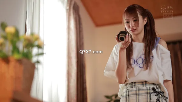 [1080p][HD] MIH-016 パパのざぁ～こ！嫁の義理娘にお仕置きで跨られて浮気否定のため挿入しても一度も腰を動かさない僕に、耳舐めささやき雑魚淫語責めしながら杭打ちピストンに何度も中出ししてしまった。 松本いちか
