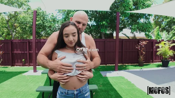 [1080p]DontBreakMe 24 12 20 Sasha Tatcha Sashas A Pro Dick-Taker XXX MP4-H264