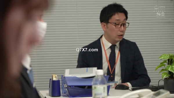 [1080p]SONE-196 誰もが憧れるバリキャリOLの週末メス犬日記 現場男の汗臭チ〇ポが生きがいとは、絶対に言えない。 楓ふうあ