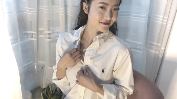 [4k]高分女孩瑶瑶-- ♈要颜值有颜值、要身段有身段，紧致Q弹的肉肉肌肤，被老外大长屌轰炸小骚逼！