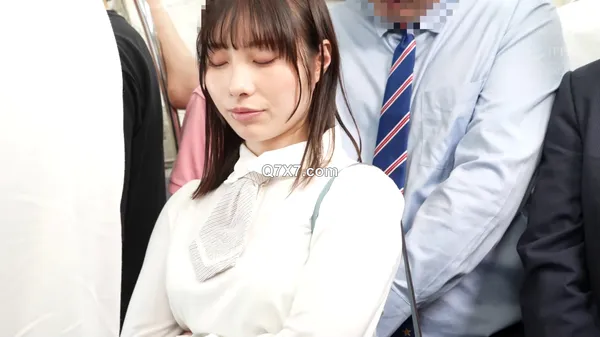 [1080p]NHDTC-804 「今すぐキスしたら電車でエッチしてもいいよ」中年オヤジを惑わせる小悪魔べろちゅう娘 ショート乙女
