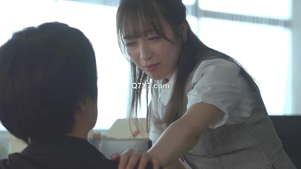 [1080p][HD 中文字幕] STARS-765 小凑四叶的第一部电视剧作品从吻开始的4职业cosplay即使在工作中开关一打开就停不下来的天生调皮的职业女性。 [Nuku 具有压倒性的 4K 视频！ ]