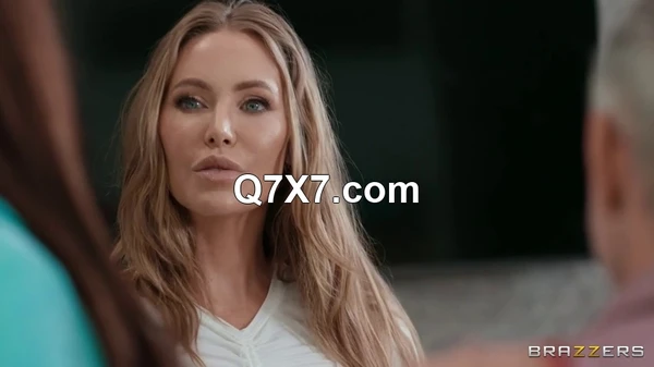 BrazzersExxtra 24 12 02 Nicole Aniston And Lola Pearl Massage For She Nuru For He XXX 480p MP4-H265