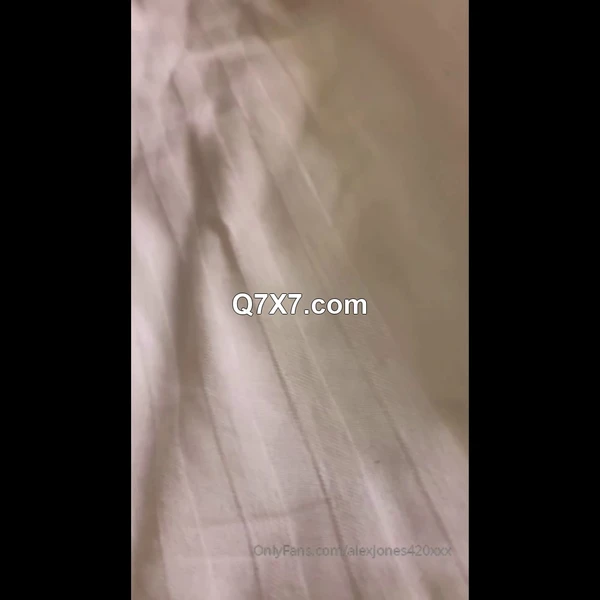 OnlyFans 2024 Alex Jones Gabbie Carter POV Blowjob And Swallow XXX MP4-HEVC-XXX