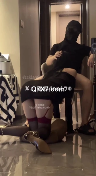 推特17万粉蜂腰美腿反差婊网黄「紫蛋」华伦天奴超级攻速！淫乱反差超级母狗！深喉口交，观音座莲，后入翘臀，无套內射