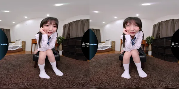[8KVR] AQUCO-074 [VR]クソ雑魚オジを小バカにしながら踏みつけるのがだ～い好き！メスガキ娘の白ソックスフェチclub 冬愛ことね