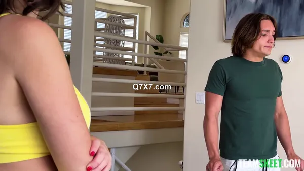 [1080p]TittyAttack 24 11 20 Ellie Nova XXX MP4-H264