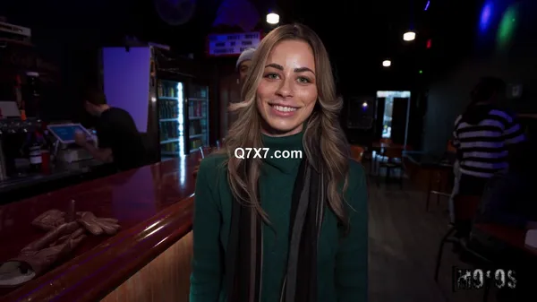 [1080p]LetsPostIt 24 04 05 Renee Rose Up North Dive Bar XXX MP4-H264