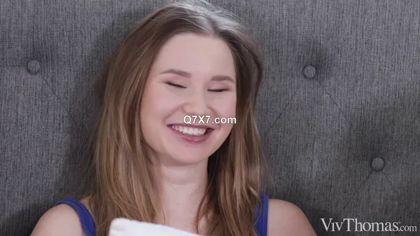 [1080p]VivThomas 24 11 14 Amalia Davis And Sirena Milano Uplifting XXX MP4-HEVC