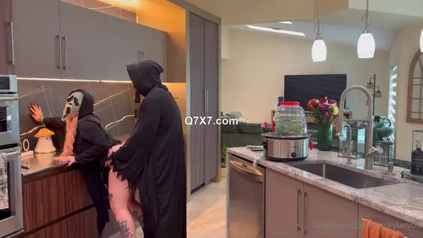 [1080p]OnlyFans 2024 Skylar Vox Halloween Special Collab XXX MP4-XXX