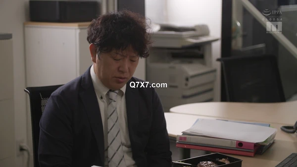 [1080p]MIDV-674 元上司の乳首こねくり調教で即イキ早漏体質に開発され再三にわたる乳頭イジりで私の理性も夫への愛も… 八木奈々