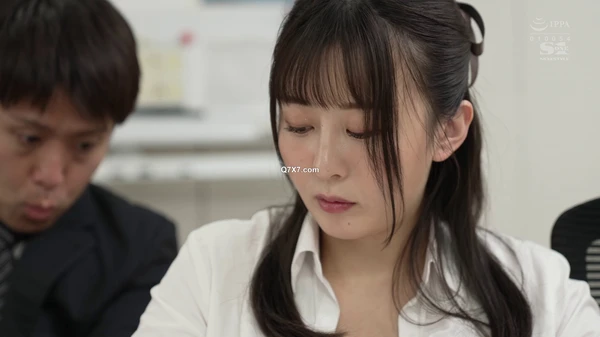 [4k][4KUHD] SONE-131 服を着てても隠せないKカップ爆乳 異次元パイズリ挟射4シチュエーション 神楽ももか