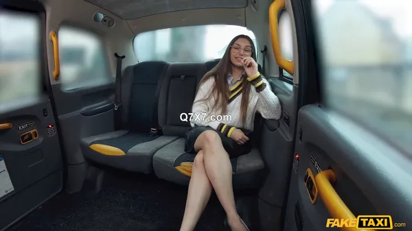 [1080p]FakeTaxi 24 11 05 Shelena XXX MP4-H264