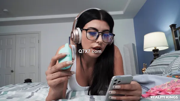 [1080p]CrazyCollegeGFs 24 03 14 Gal Ritchie Flunking Out Fucking Right XXX MP4-HEVC
