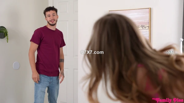 [1080p]MyFamilyPies 24 11 03 Venus Vixen I Bet Your Dads Load Is Creamier XXX MP4-H264