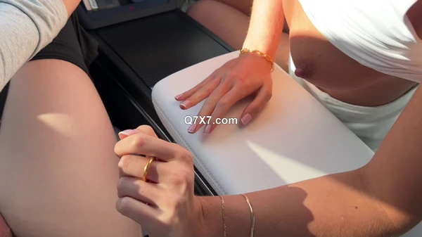 [1080p]OnlyFans 23 12 17 Lily Phillips And Luke Cooper First Ever Sex Scene In A Tesla XXX MP4-HEVC-XXX