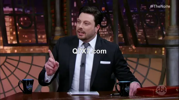 [720p]The.Noite.com.Danilo.Gentili.2024.10.14.WEB.x264-Skylane77.mp4