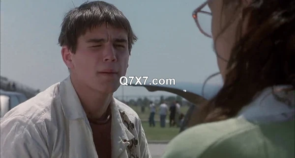 The.Faculty.1998.BluRay [YTS]