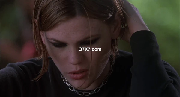 The.Faculty.1998.BluRay [YTS]