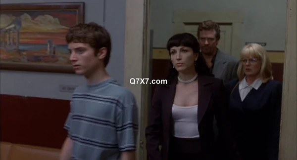 The.Faculty.1998.BluRay [YTS]