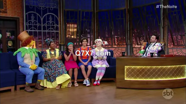 [720p]The.Noite.com.Danilo.Gentili.2024.10.08.WEB.x264-Skylane77.mp4