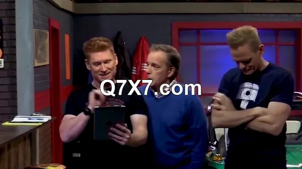 Titus (Complete TV series in MP4 format) [Lando18]