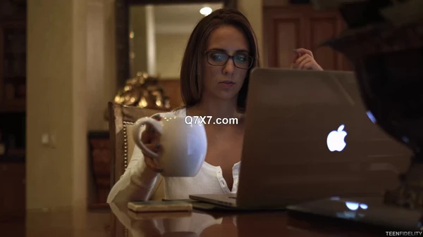 [1080p][Teenfidelity] (Layla London) Morning Joe 3 XXX- 227 (HEVC) [GhostFreakXX]