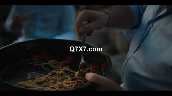 [720p]Chef's Table Noodles S01 NF 720x264 - BADRIPS