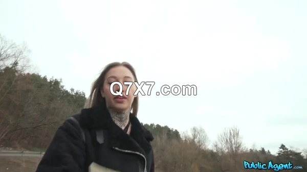 PublicAgent 25 05 25 Hailey Queen XXX 480p MP4-HEVC