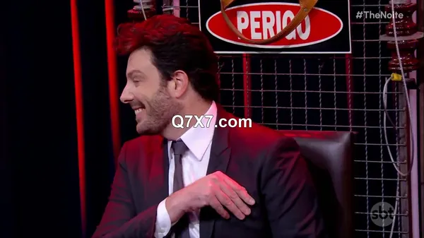 [720p]The.Noite.com.Danilo.Gentili.2024.09.27.WEB.x264-Skylane77.mp4