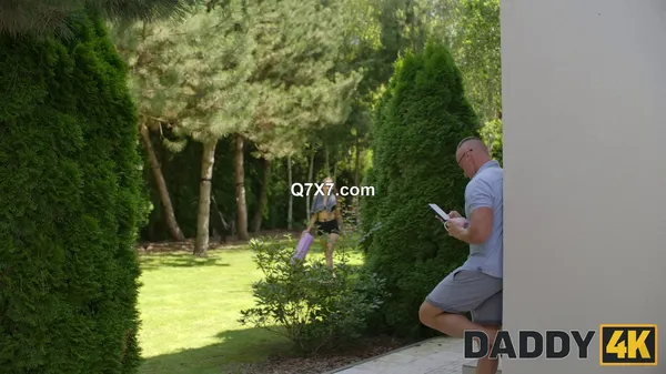 [1080p]Daddy4K 24 08 30 Vixi Rafi XXX MP4-NBQ