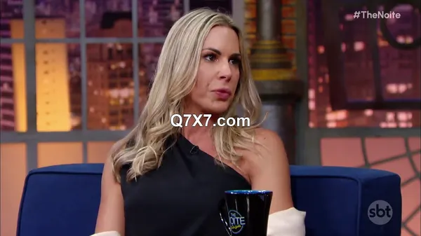 [720p]The.Noite.com.Danilo.Gentili.2024.09.26.WEB.x264-Skylane77.mp4