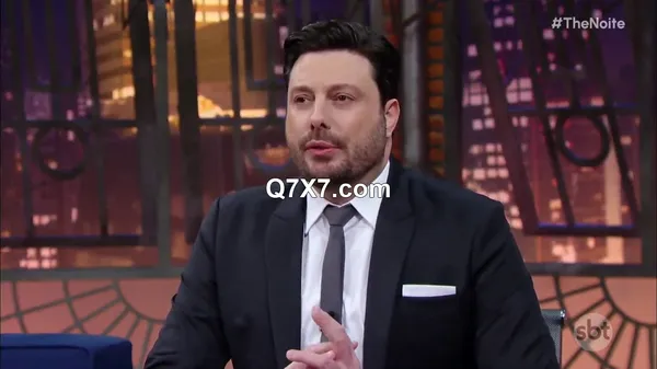 [720p]The.Noite.com.Danilo.Gentili.2024.09.25.WEB.x264-Skylane77.mp4