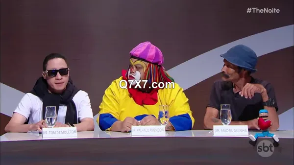 [720p]The.Noite.com.Danilo.Gentili.2024.09.25.WEB.x264-Skylane77.mp4