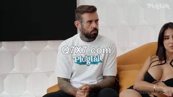 OnlyFans - Savvy Suxx Lena The Plug - Threesome From PlugTalk