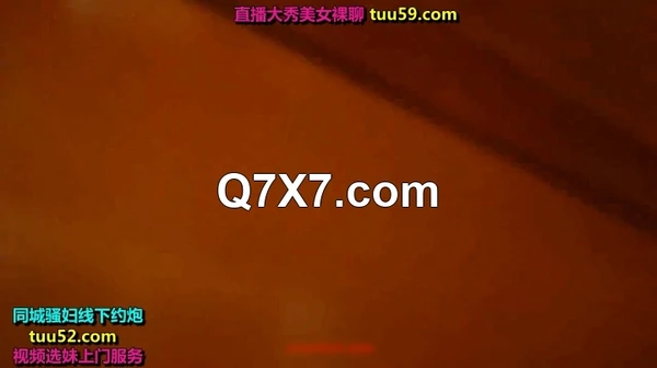 铁岭口音对白空虚富姐如家酒店开房洗澡勾引来送酒的服务生飘窗前看着夜景激情啪啪