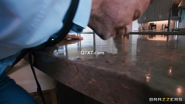 [1080p]BrazzersExxtra 24 09 21 Bella Mia Pussys Bad Day XXX MP4-H265