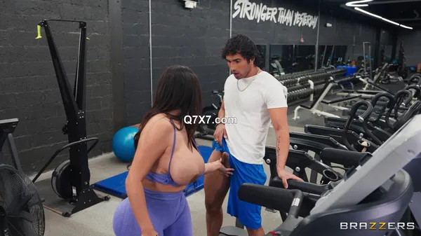 [1080p]BrazzersExxtra 24 09 16 Nataly Ordonez Watch Him Jog Suck His Hog XXX MP4-HEVC