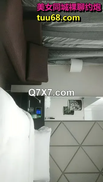 干劲利速高品质操美女，白裙小骚货，黑丝大屁股特写口交，全力出击爆草，搞得妹子受不了没射